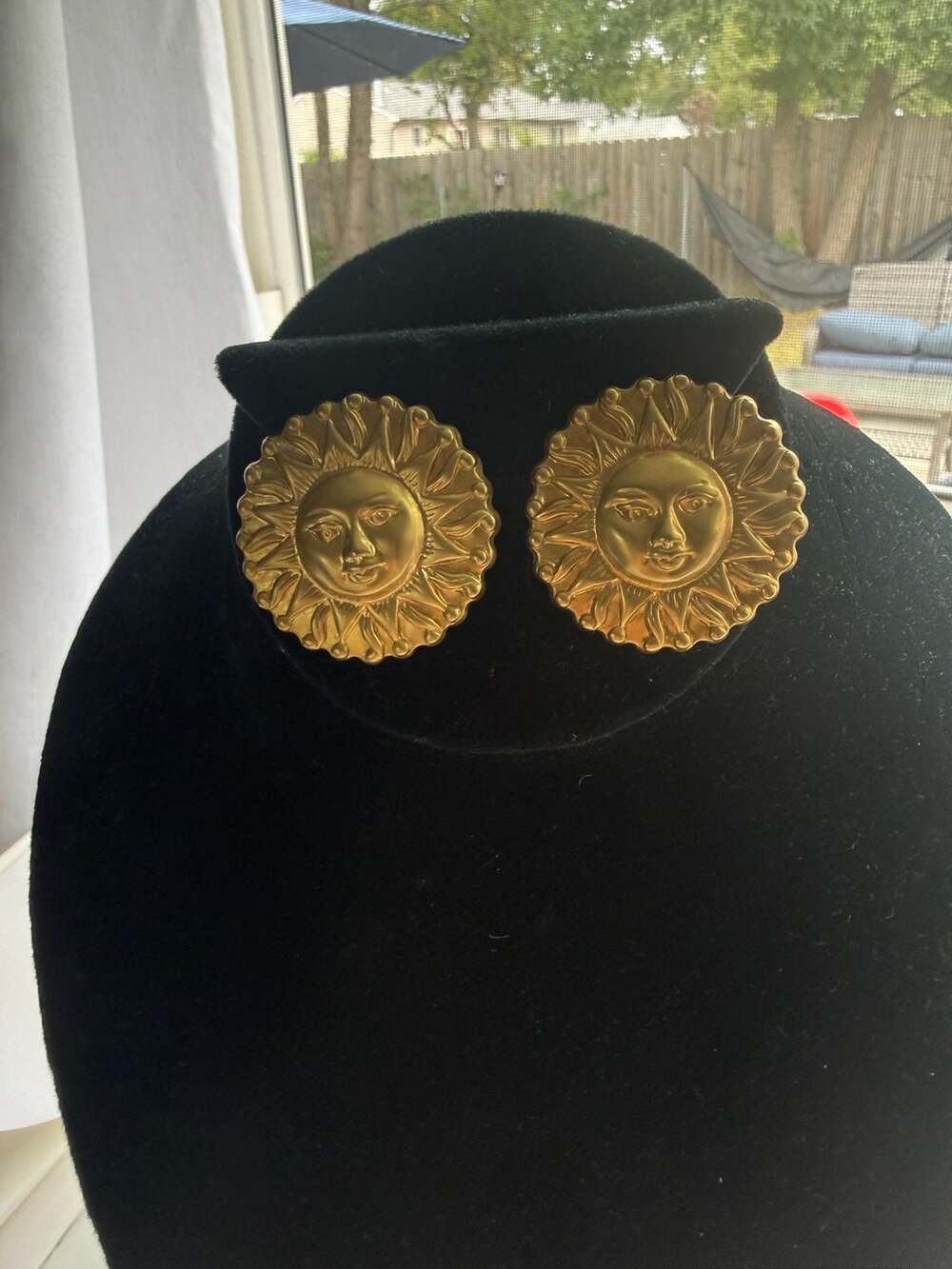 Vintage Gold Tone Sun Face Statement Stud Earrings